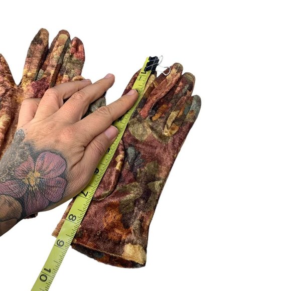 Vintage 90s Velvet Soft Tone Floral Print Gloves - Picture 4 of 5